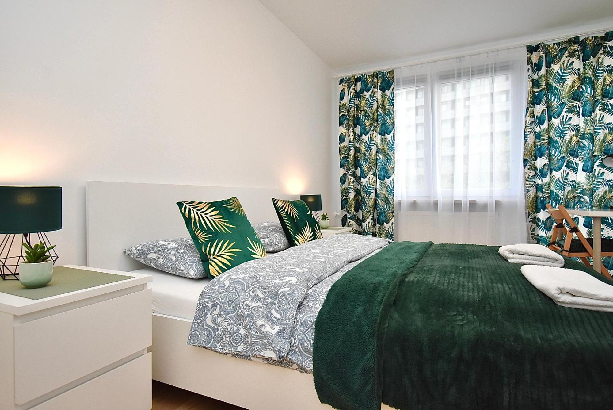 Rental Apartment Obrzezna Warszawa Exteriör bild