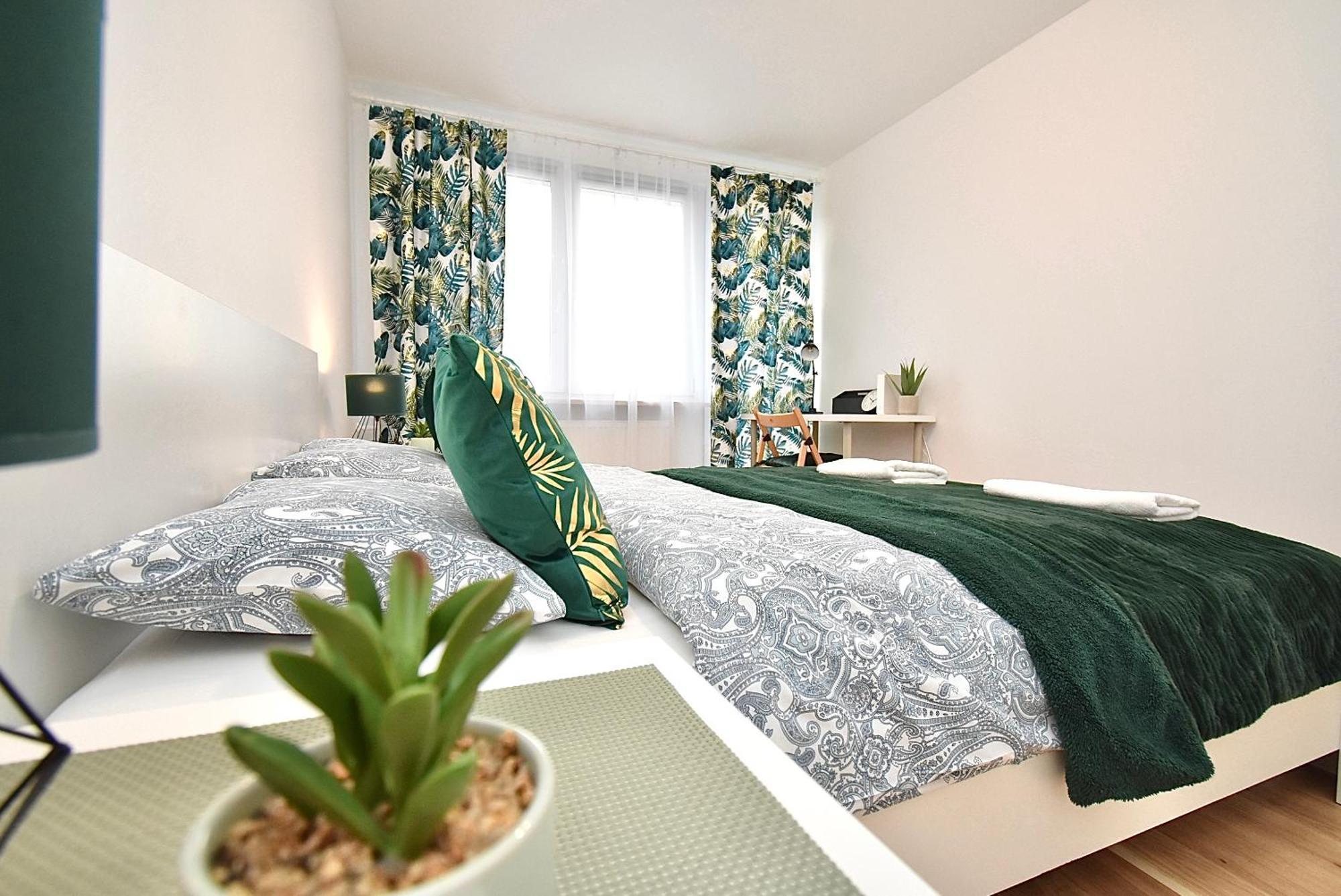 Rental Apartment Obrzezna Warszawa Exteriör bild